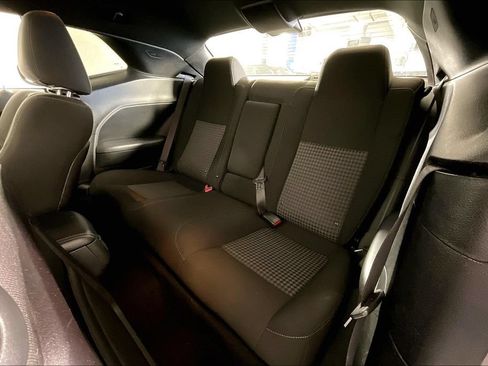 Used 2022 Dodge Challenger R/T RWD image 32