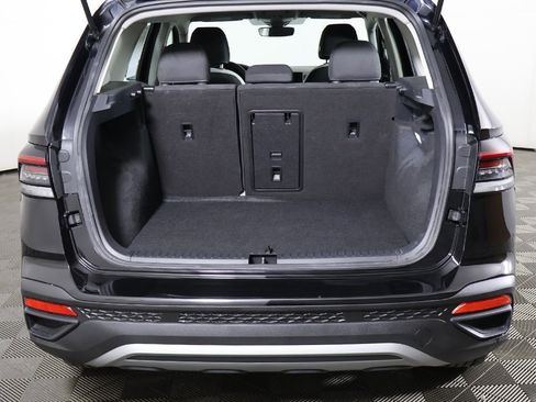 Used 2025 Volkswagen Taos S image 15