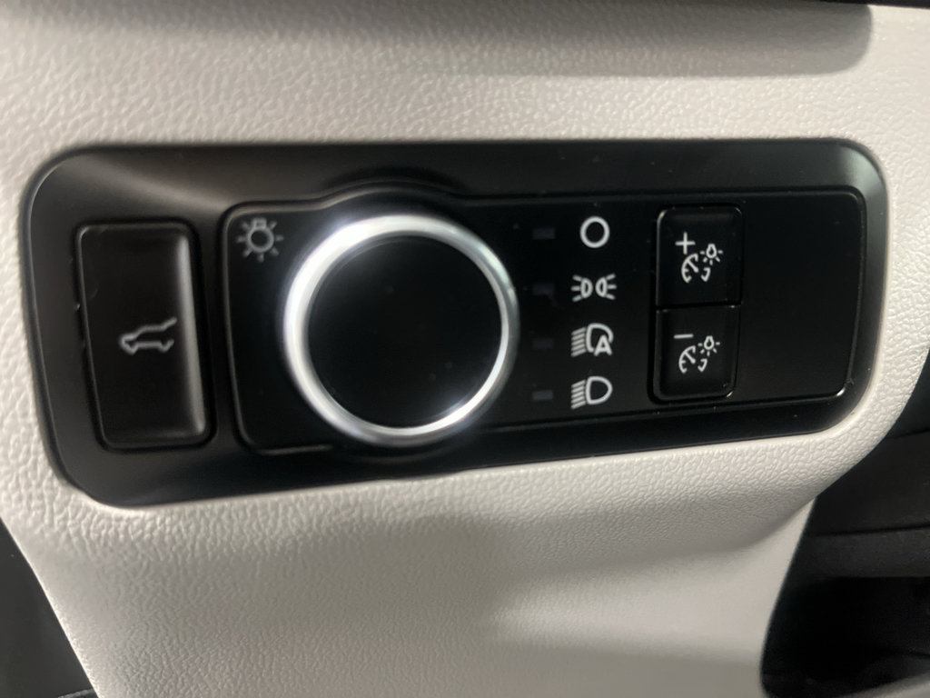 Used 2024 Ford Escape Active AWD/4WD image 25