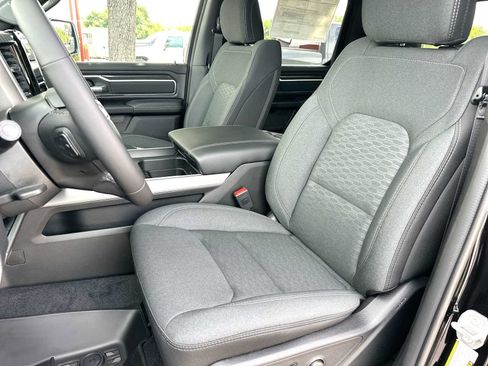 New 2026 RAM 1500 Lone Star AWD/4WD image 17