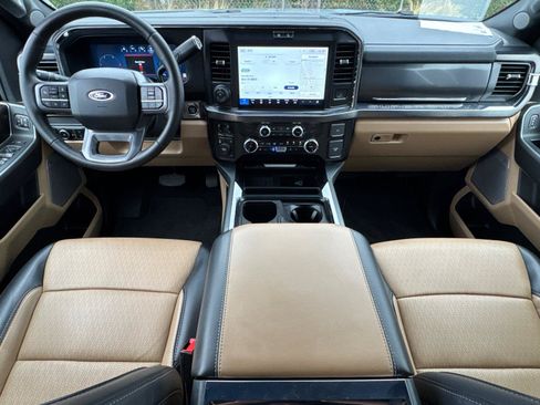 Used 2025 Ford F450 Lariat w/ Lariat Ultimate Package AWD/4WD image 20