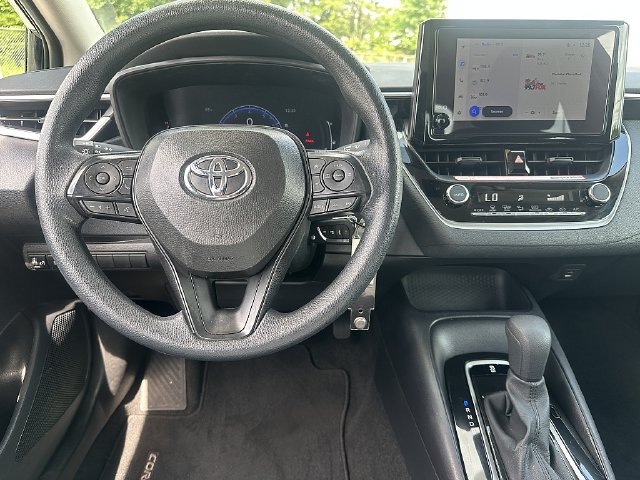 Certified 2026 Toyota Corolla LE FWD image 17