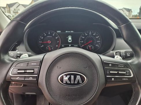 Used 2019 Kia Stinger Premium AWD/4WD image 23