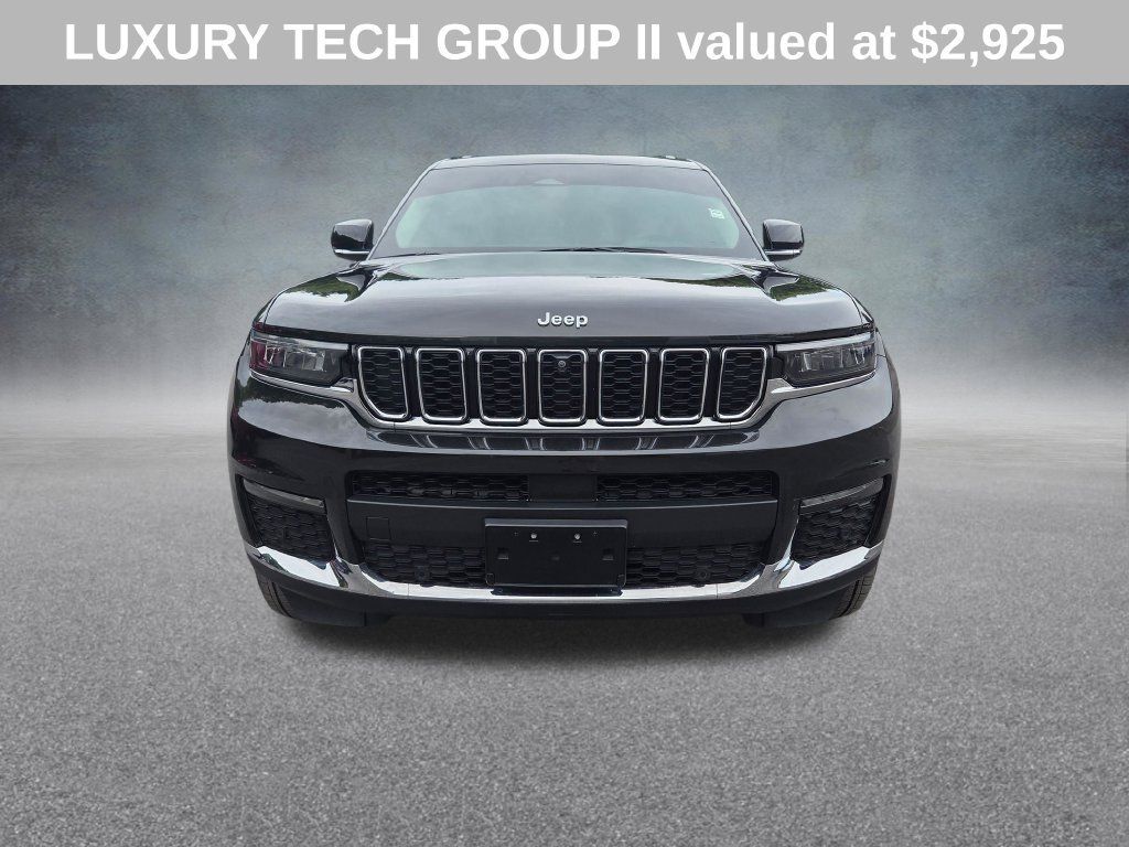 Used 2023 Jeep Grand Cherokee L Limited w/ Luxury Tech Group II AWD/4WD image 2