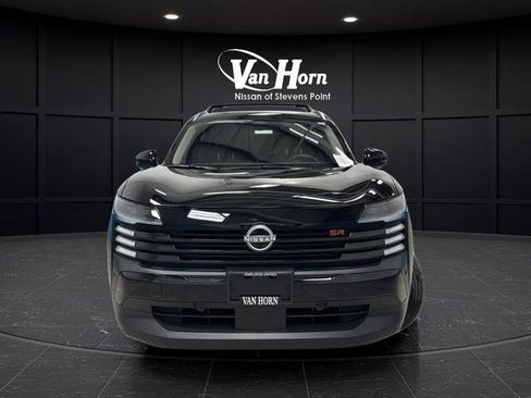 Used 2025 Nissan Kicks SR FWD image 2