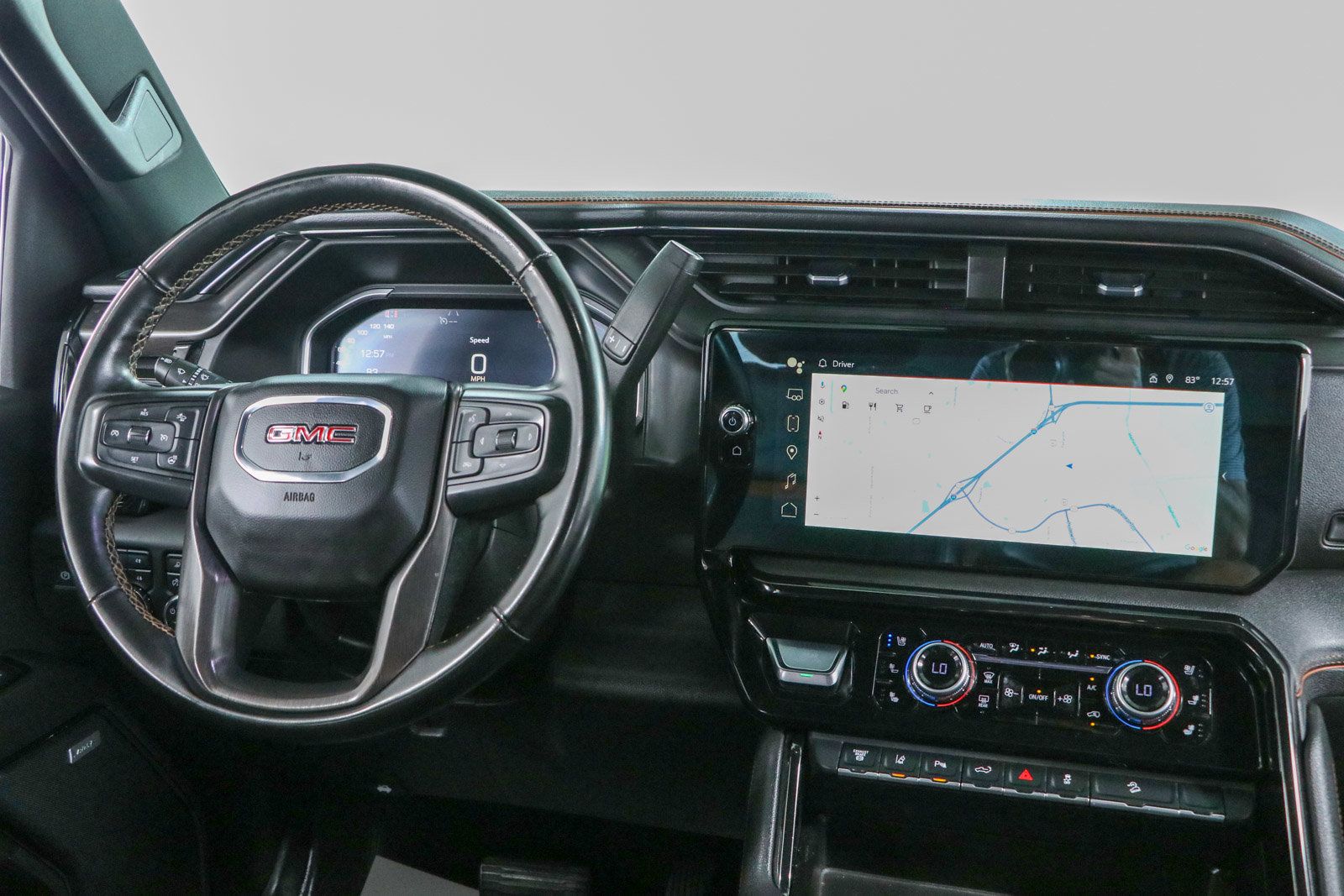 Used 2024 GMC Sierra 2500 AT4 AWD/4WD image 18