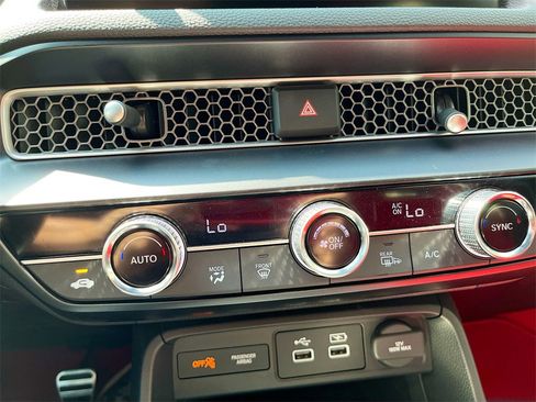 Used 2023 Honda Civic Type R image 16