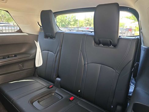 New 2026 INFINITI QX60 Luxe w/ Cargo Package AWD/4WD image 11