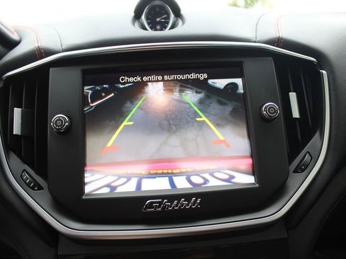 Used 2015 Maserati Ghibli S Q4 image 35