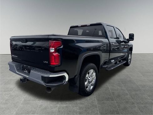 Used 2023 Chevrolet Silverado 2500 LTZ image 6