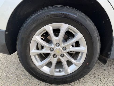 Used 2021 Chevrolet Equinox LT image 16