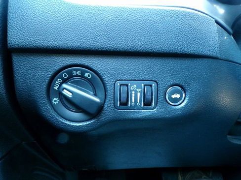 Used 2023 Dodge Charger SXT image 19