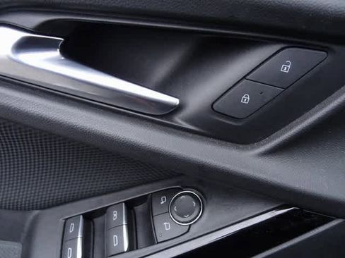 Used 2025 Chevrolet Equinox RS w/ Safety and Technology Package image 12