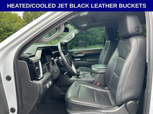 Used 2023 GMC Sierra 1500 Denali AWD/4WD image 5