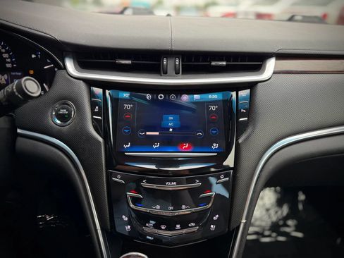 Used 2016 Cadillac XTS Luxury AWD/4WD image 17