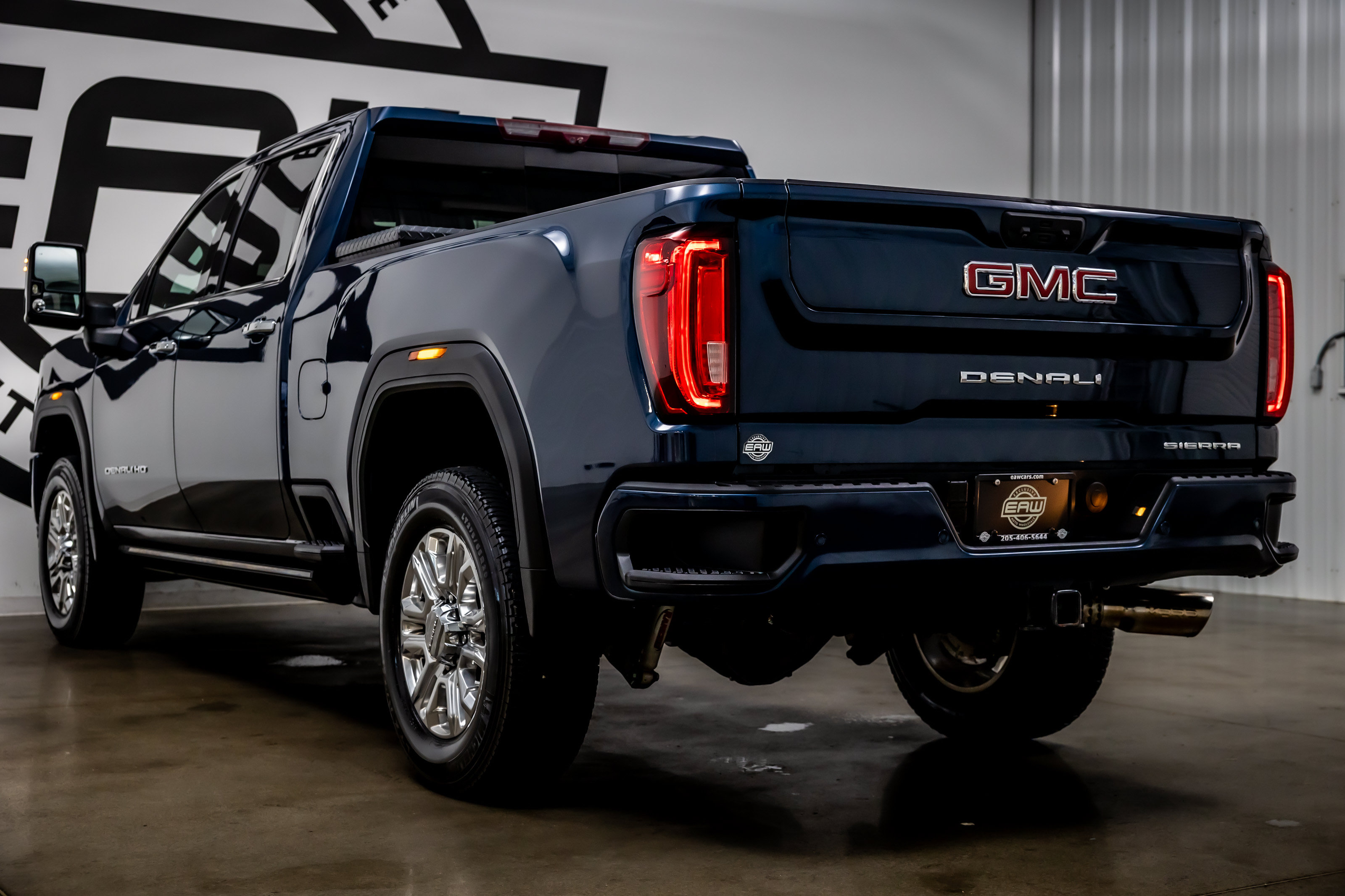 Used 2021 GMC Sierra 2500 Denali w/ Denali Ultimate Package AWD/4WD image 32