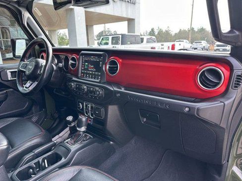 Certified 2021 Jeep Wrangler Unlimited Rubicon image 48