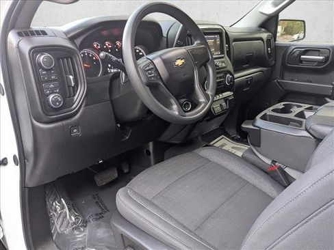 Used 2024 Chevrolet Silverado 1500 Custom image 9