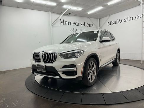 Used 2021 BMW X3 xDrive30e w/ Convenience Package AWD/4WD image 3