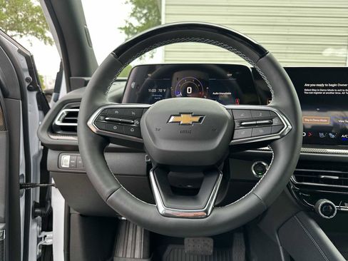 New 2026 Chevrolet Traverse High Country w/ LPO, Floor Liner Package FWD image 21