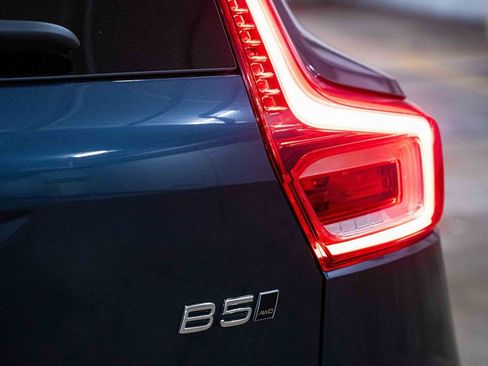 New 2026 Volvo XC40 B5 Ultra w/ Protection Package Premier image 6