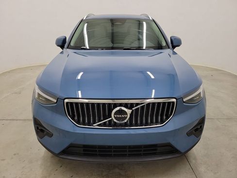 Certified 2024 Volvo XC40 B5 Plus w/ Protection Package Premier image 2