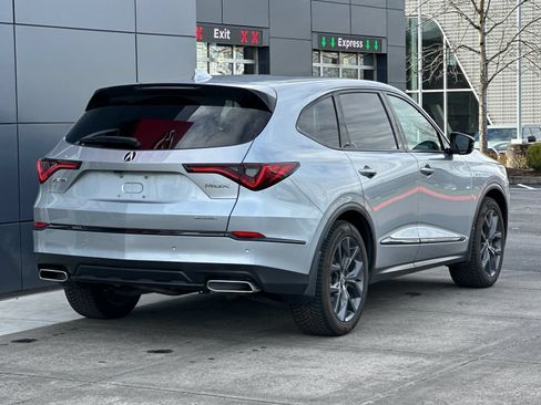 Used 2023 Acura MDX A-Spec AWD/4WD image 3