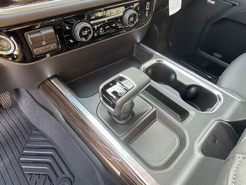 New 2026 Chevrolet Silverado 1500 LT Trail Boss w/ LT Trail Boss Premium Package AWD/4WD image 23