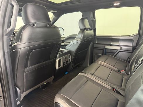 Used 2019 Ford F150 Raptor w/ Equipment Group 802A Luxury AWD/4WD image 24