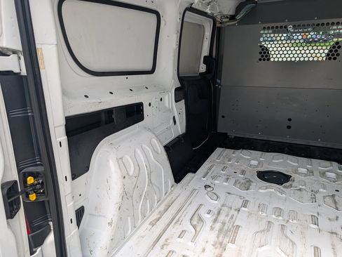 Used 2021 RAM ProMaster City Tradesman FWD image 25