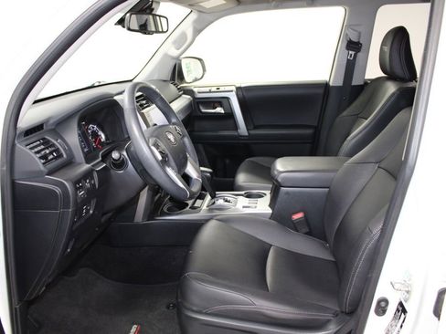 Used 2022 Toyota 4Runner TRD Sport w/ Technology Package AWD/4WD image 21