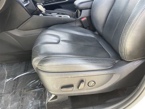 Used 2020 Hyundai Santa Fe SEL image 22