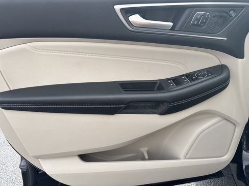 Certified 2024 Ford Edge Titanium w/ Equipment Group 301A image 10