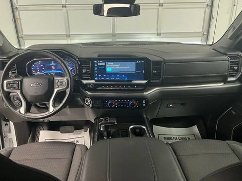 Used 2024 Chevrolet Silverado 1500 RST w/ Convenience Package II AWD/4WD image 17