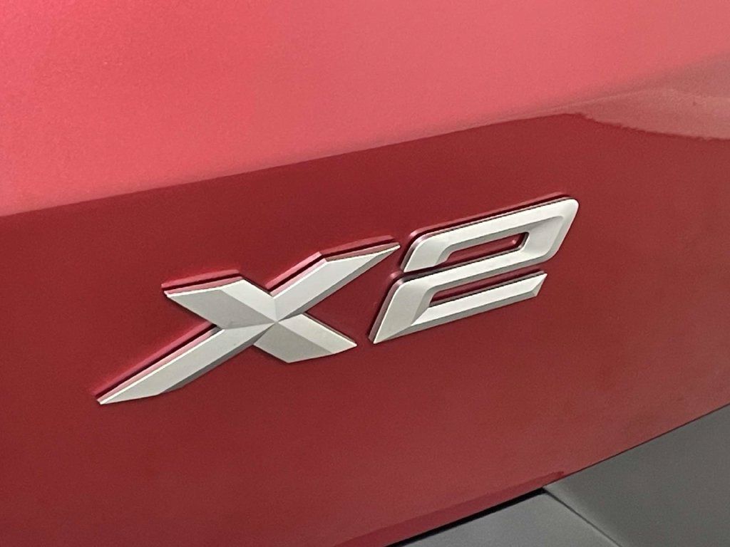 Used 2026 BMW X2 xDrive28i w/ Convenience Package AWD/4WD image 11