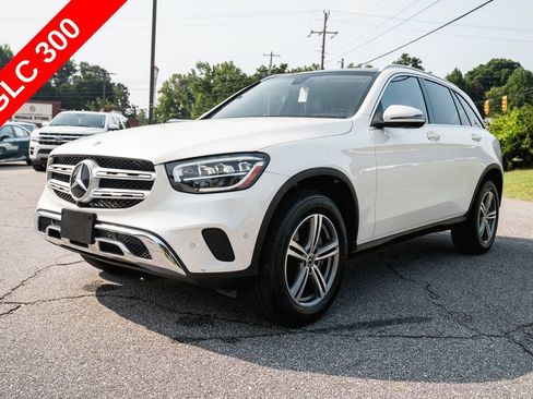Used 2021 Mercedes-Benz GLC 300 image 3
