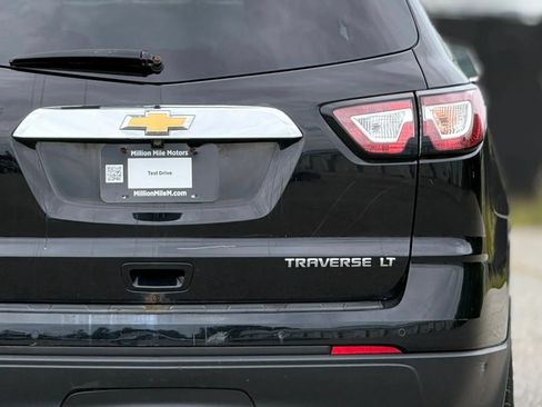 Used 2016 Chevrolet Traverse LT AWD/4WD image 14