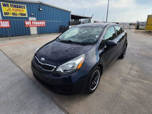 Used 2012 Kia Rio EX image 2