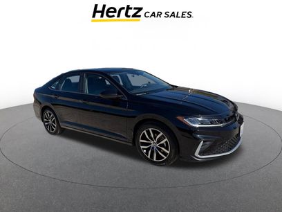 Used 2025 Volkswagen Jetta SE