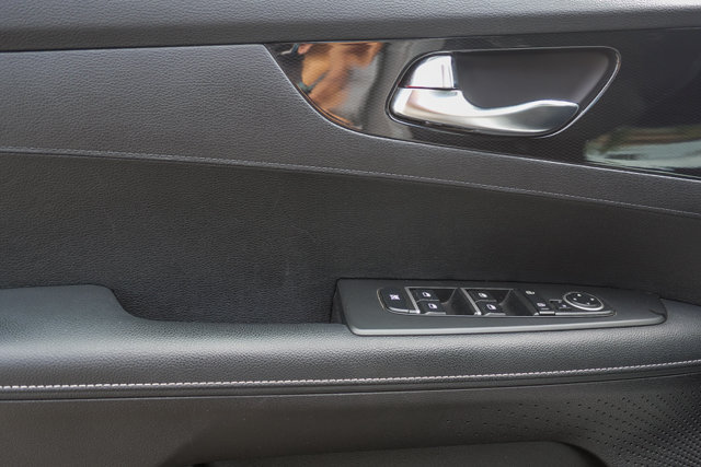 Certified 2023 Kia Forte GT-Line FWD image 25