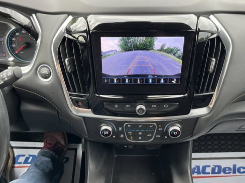 Certified 2020 Chevrolet Traverse RS FWD image 14