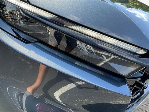 Certified 2025 Honda CR-V Sport-L image 32