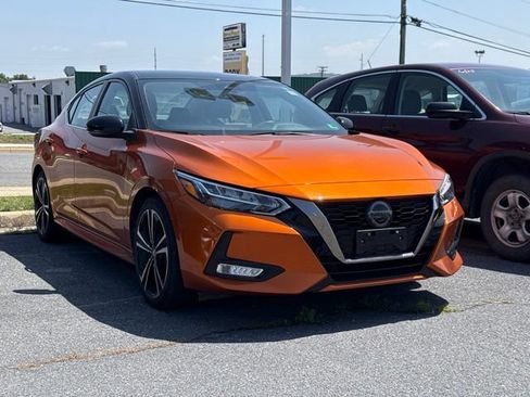Used 2023 Nissan Sentra SR w/ Electronics Package FWD image 1