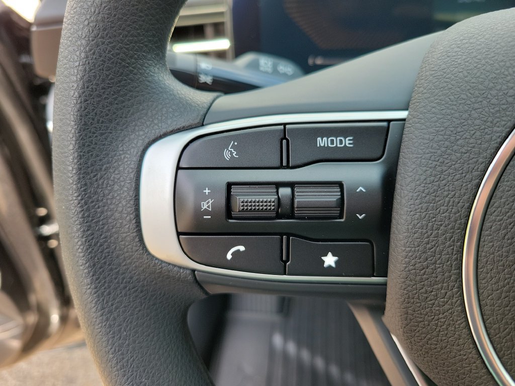 New 2026 Kia K5 LXS FWD image 21