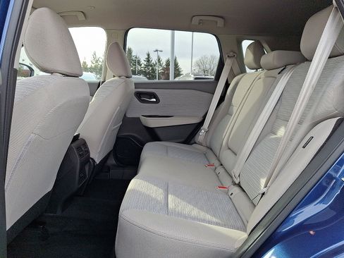 Certified 2023 Nissan Rogue SV image 10