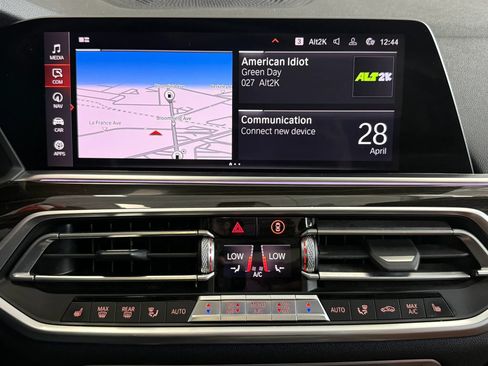 Used 2019 BMW X5 xDrive40i w/ Premium Package 2 AWD/4WD image 15