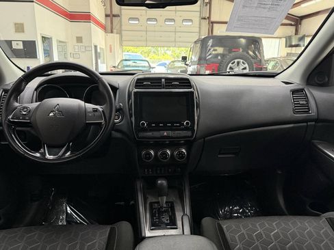Used 2021 Mitsubishi Outlander Sport SE AWD/4WD image 18