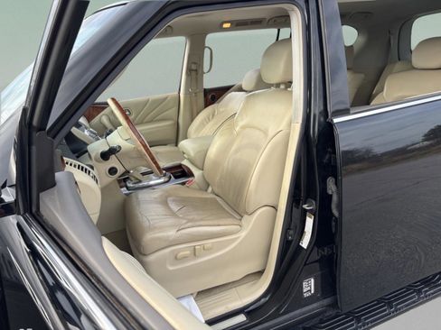 Used 2016 INFINITI QX80 4WD w/ Deluxe Technology Package image 25