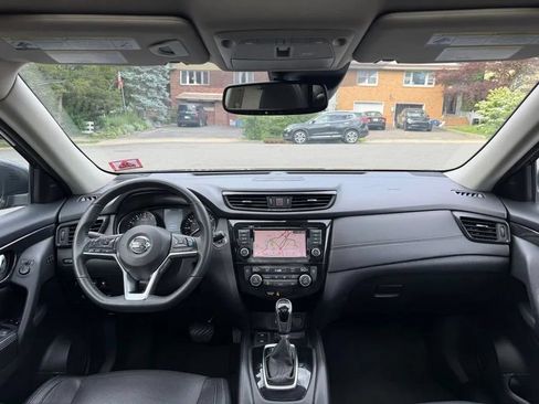 Used 2019 Nissan Rogue SL w/ Premium Package AWD/4WD image 31