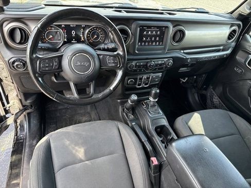 Used 2020 Jeep Wrangler Unlimited Sport AWD/4WD image 16